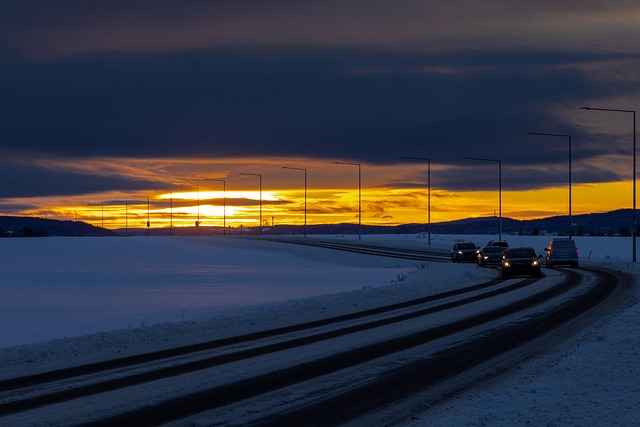 Jakie normy stosuje się w kosztorysowaniu drogowym – najważniejsze wytyczne
