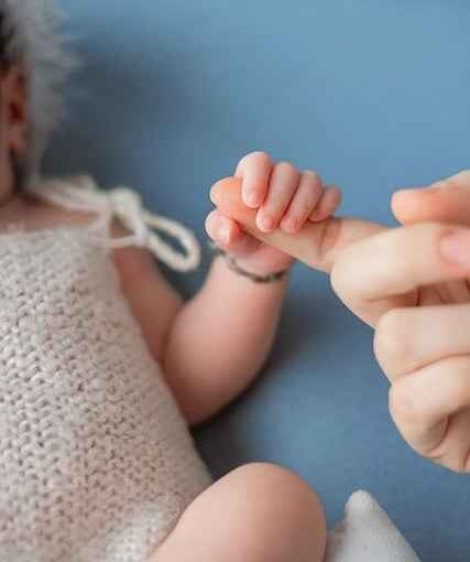 Kiedy rodzina powinna rozważyć stałą opiekę nad osobą starszą – kluczowe symptomy i wskazówki